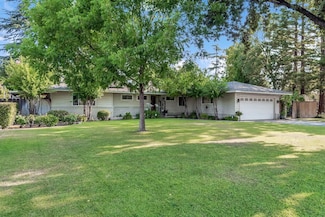 658 W Roberts Ave, Fresno, CA 93704