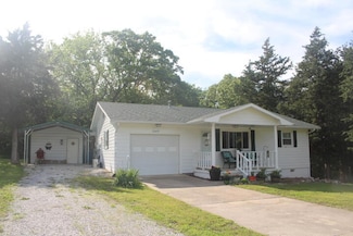 23197 Oakwood Cir, Hermitage, MO 65668