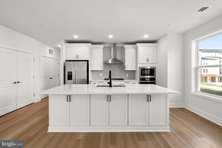 42874 Firefly Sonata Terrace Unit 204, Brambleton, VA 20148