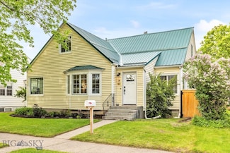 215 S 10th St, Livingston, MT 59047