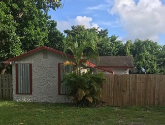 2348 NW 64th St, Miami, FL 33147