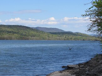 2107 Lake St, Shoreham, VT 05770