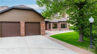 41 Heatherwood Ln, Billings, MT 59102