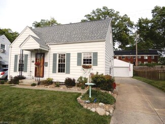 2461 23rd St, Cuyahoga Falls, OH 44223