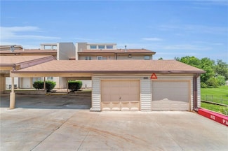 12310 E 43rd St S Unit 20, Independence, MO 64055