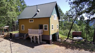 440 Upper Moore Gulch Rd, Trinity Center, CA 96091