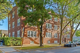 2520 W Belle Plaine Ave Unit 2, Chicago, IL 60618