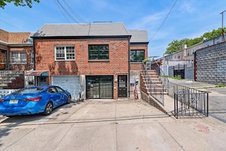 209 Onderdonk Ave, Ridgewood, NY 11385