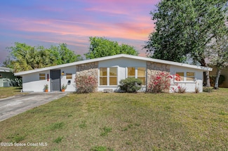 2880 Fountainhead Blvd, Melbourne, FL 32935