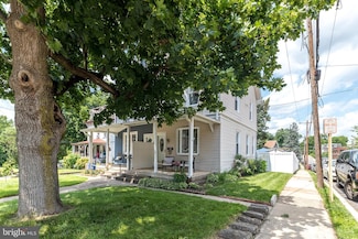 119 Old Soldiers Rd, Cheltenham, PA 19012