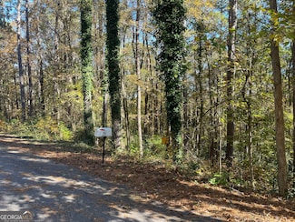 104 Sweetgum Dr, La Grange, GA 30240