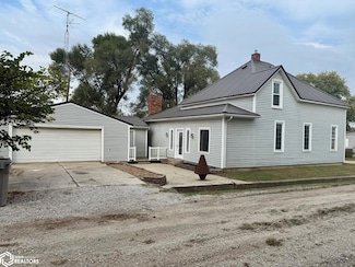 102 Walnut St, Floris, IA 52560