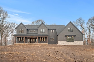 1896 Yorkshire Ave S, Minnetonka, MN 55305
