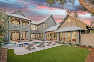 122 Camp Creek Rd S, Seacrest, FL 32461