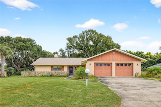 9835 Wedgewood Ln, Leesburg, FL 34788