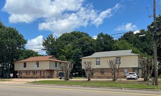 1518 N Robison Rd, Texarkana, TX 75501