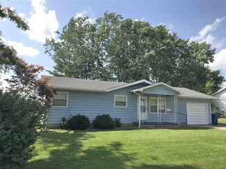2009 George St, Lawrenceville, IL 62439