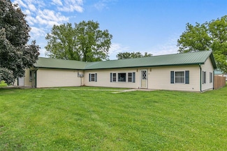 214 E 2nd St, Grand River, IA 50108
