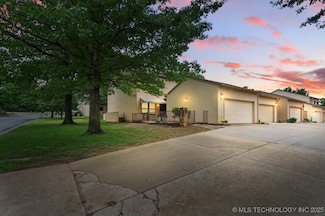 2828 E 85th St Unit 138, Tulsa, OK 74137