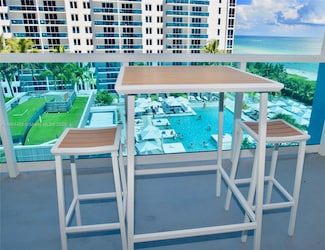 2301 Collins Ave Unit 815/814, Miami Beach, FL 33139