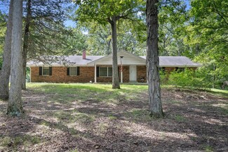 10198 Dawn Rd Unit 26, Foristell, MO 63348
