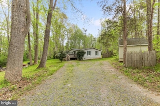 10340 Swift Rd, Partlow, VA 22534