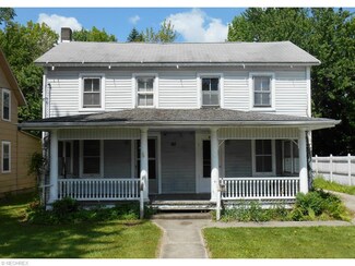 51 N Maple St, Orwell, OH 44076