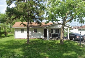 1713 Theodore Ln, East Saint Louis, IL 62206
