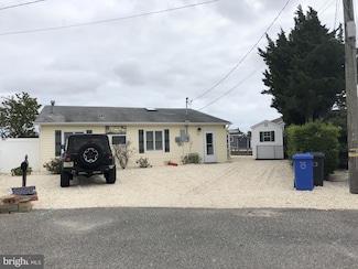 924 Jane Dr, Manahawkin, NJ 08050