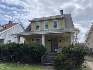 15002 Kingsford Ave, Cleveland, OH 44128