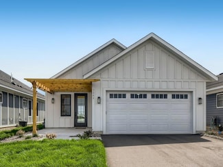 5260 216th St W, Farmington, MN 55024