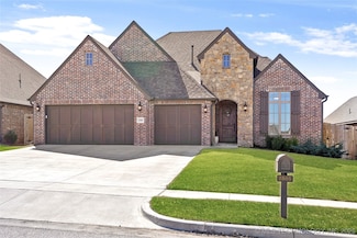 2505 E Northampton St, Broken Arrow, OK 74014