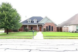 3915 Devrne Dr, College Station, TX 77845