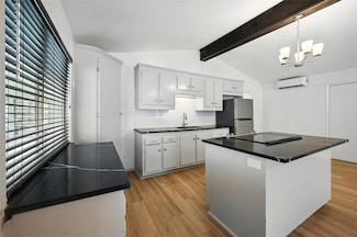 213 Oak Tree Ln, Hickory Creek, TX 75065