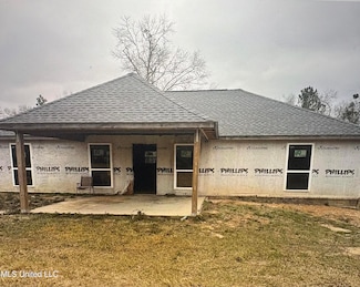 21459 Mcdowell Rd, Saucier, MS 39574