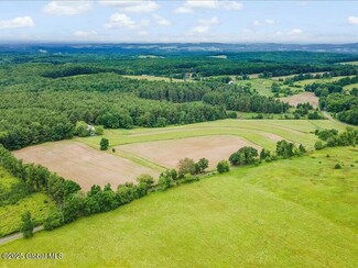 107 Hosey Russell Rd, Buskirk, NY 12028