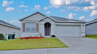 1040 Cambridge Dr, Winter Haven, FL 33881