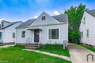 21304 Watson Rd, Maple Heights, OH 44137