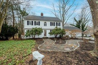 7 Stevens Cir, Andover, MA 01810