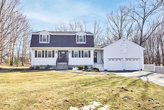 37 Thomas Farm Cir, Shrewsbury, MA 01545