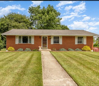 726 Lakeshore Dr, Villa Hills, KY 41017