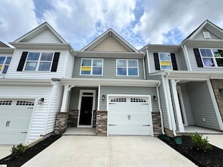 54 Fair Village Ln, Simpsonville, SC 29680