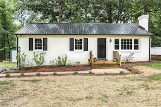 1526 Dogwood Rd, Powhatan, VA 23139