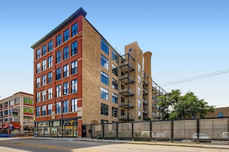 1872 N Clybourn Ave Unit 603, Chicago, IL 60614