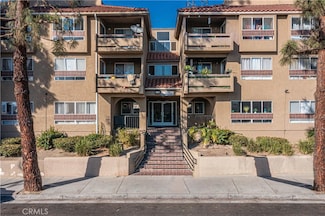 14819 Downey Ave Unit 121, Paramount, CA 90723