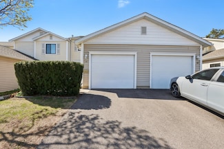12 N Waterford Dr Unit 130F, Schaumburg, IL 60194