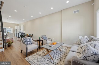 6210 Clearview St, Philadelphia, PA 19138