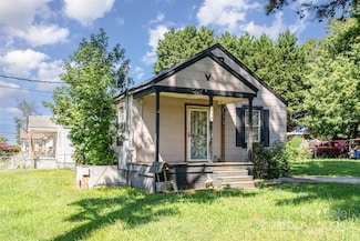 202 Hovis Rd, Stanley, NC 28164