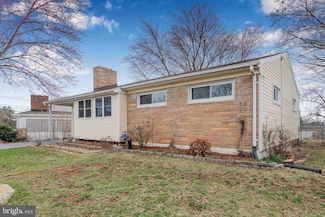 17629 York Rd, Hagerstown, MD 21740