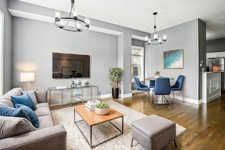 3348 W Le Moyne St, Chicago, IL 60651